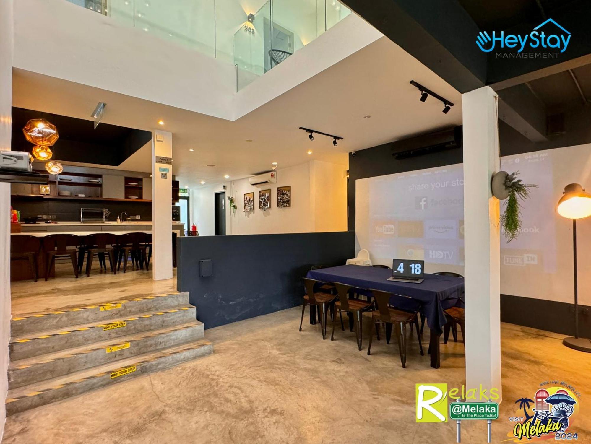 Modern Cave Guest House Walking Distance 5Mins To Jonker Malacca Eksteriør billede